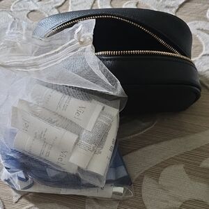 Elegant Black Leather Women's Bag